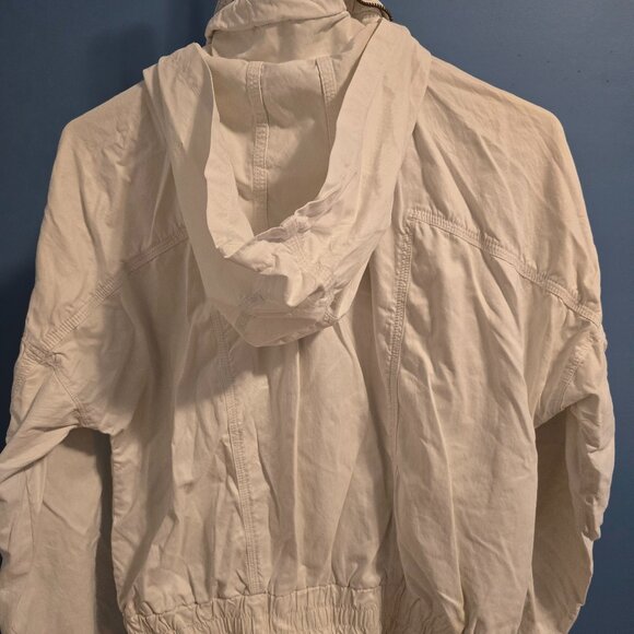 GUESS WOMENS inner floral shell  JACKET - Picture 2 of 3